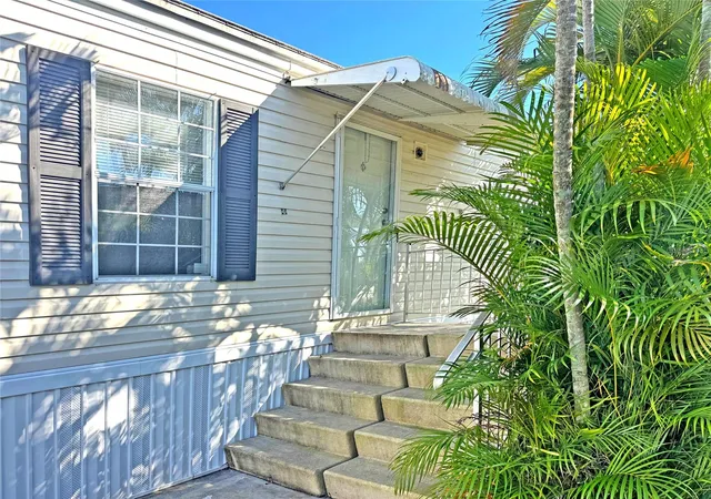 Photo 3 of Manufactured home for sale at 10101 Burnt Store Rd #118, Punta Gorda, FL 33950 | MLS# TB8442972 | Listing updated on 2026-09-22