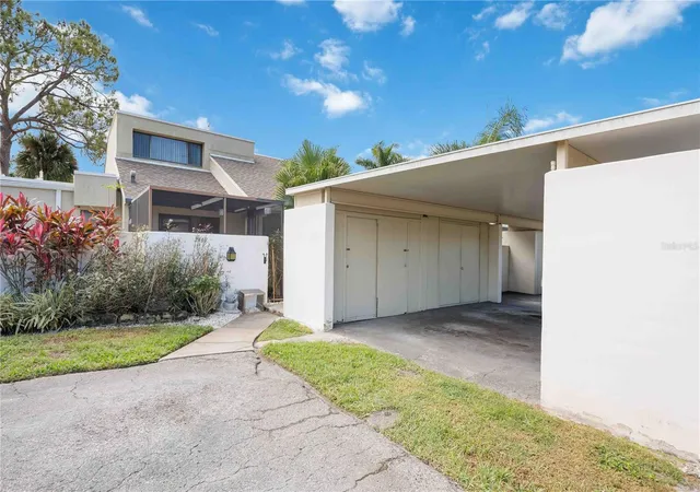 3rd image of 2767 Horseshoe Ct, SARASOTA, FL 34235