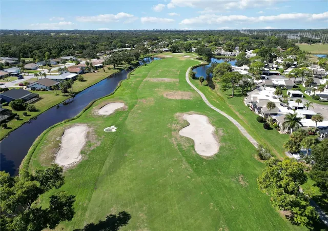 49th image of 2767 Horseshoe Ct #Q-3, Sarasota, FL 34235 | MLS# A4670247