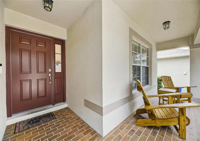 4th image of 424 Down Pine Dr, Seffner, FL 33584 | MLS# TB8443165