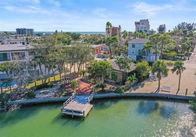 3rd image of 11921 Lagoon Ln, Treasure Island, FL 33706 | MLS# TB8443314