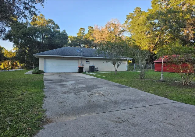 5th image of 5925 Se 165Th Ct, Ocklawaha, FL 32179 | MLS# G5103946