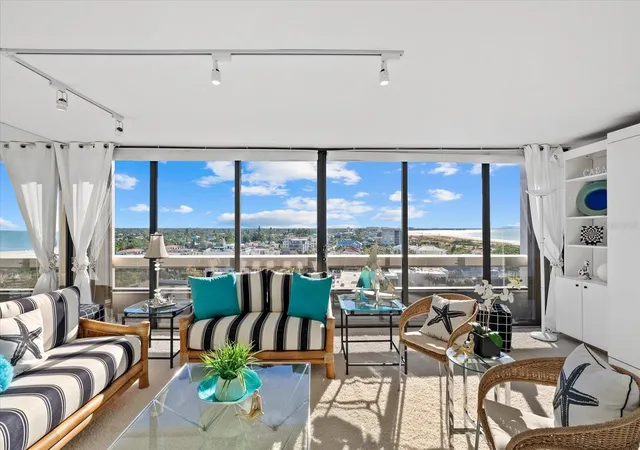 Photo 3 of Condo for sale at 5400 Ocean Blvd #8-05, Sarasota, FL 34242 | MLS# A4670371 | Listing updated on 2026-09-12