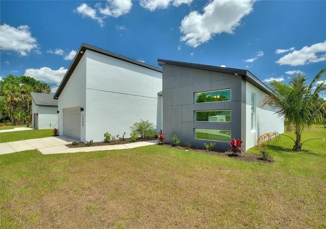 3rd image of 24399 Sw Kingsway Cir, Arcadia, FL 34269 | MLS# O6356769