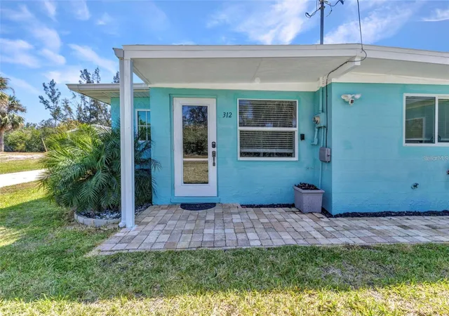 2nd image of 312 Darst Ave, Punta Gorda, FL 33950 | MLS# C7517074