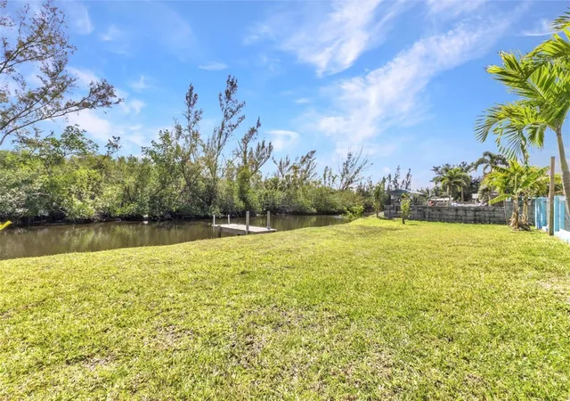 38th image of 312 Darst Ave, Punta Gorda, FL 33950 | MLS# C7517074