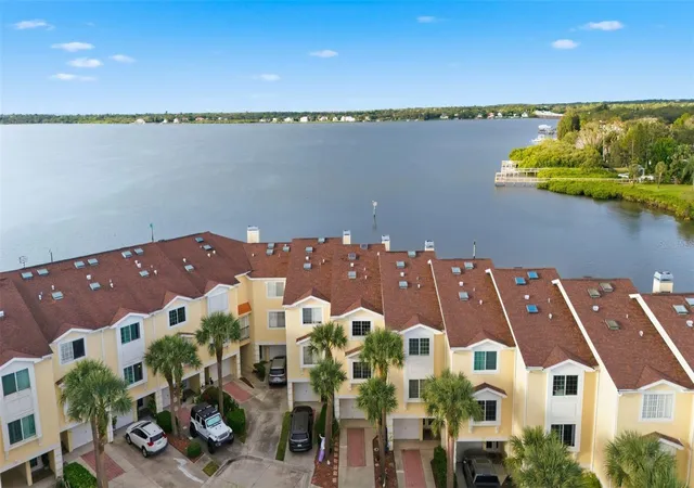 Photo 1 of Townhouse for sale at 140 Brent Cir, Oldsmar, FL 34677 | MLS# O6357016 | Listing updated on 2026-10-08