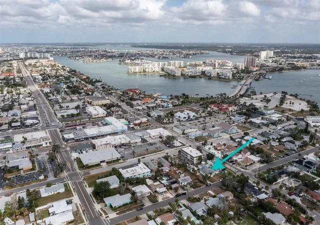 3rd image of 309 72Nd Ave, St Pete Beach, FL 33706 | MLS# TB8443757
