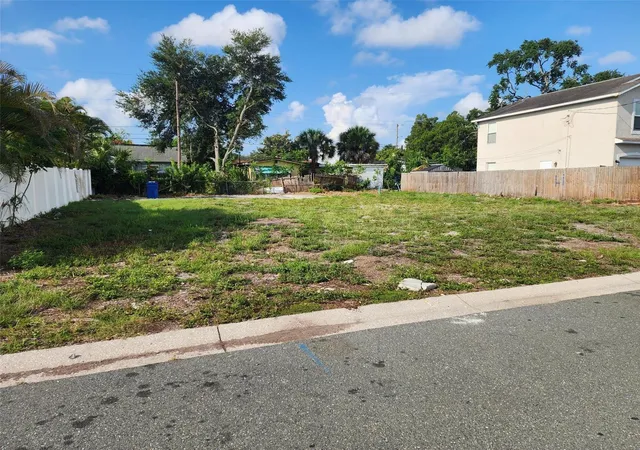 Photo 3 of Land for sale at 1748 31st Avenue N, Saint Petersburg, FL 33713 | MLS# TB8443771 | Listing updated on 2026-08-14