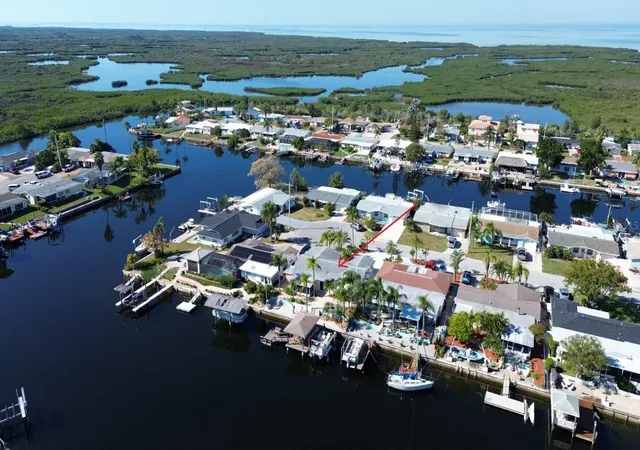 Homes for sale in Hudson, FL | 12612 4th Iss, Hudson, FL 34667 | MLS# W7880391