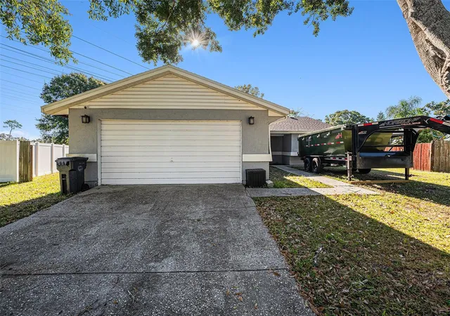 Photo 3 of Single family home for sale at 645 Timber Bay Cir E, Oldsmar, FL 34677 | MLS# TB8443970 | Listing updated on 2026-09-28