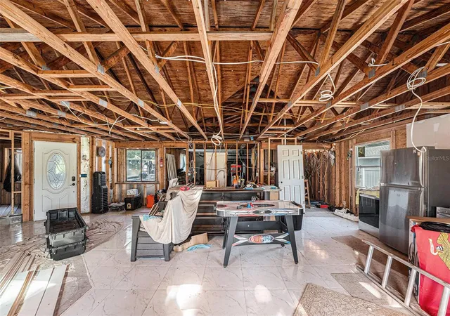 Photo 4 of Single family home for sale at 645 Timber Bay Cir E, Oldsmar, FL 34677 | MLS# TB8443970 | Listing updated on 2026-09-28