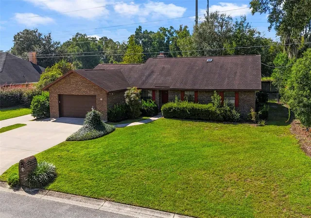 Photo 1 of Single family home for sale at 1410 Se 44th Avenue, Ocala, FL 34471 | MLS# NS1086441 | Listing updated on 2026-07-01