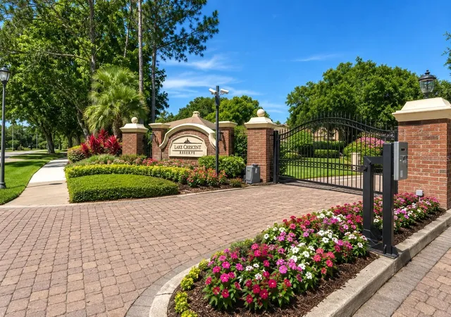Photo 2 of Single family home for sale at 2958 Marquesas Ct, Windermere, FL 34786 | MLS# O6357302 | Listing updated on 2026-08-08