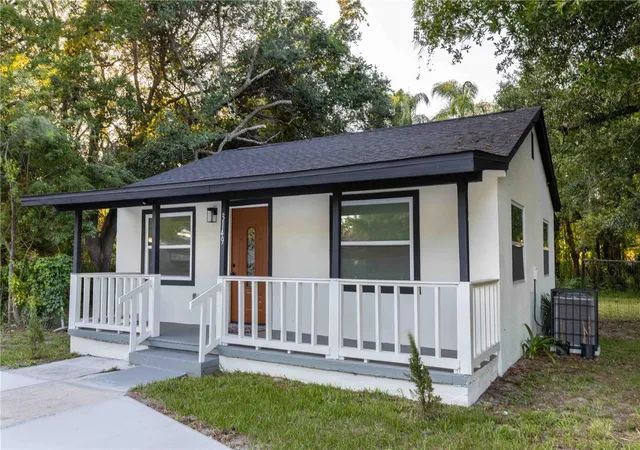 Photo 2 of Sale Pending at 3149 W Washington St, Orlando, FL 32805 | MLS# O6357394 | Listing updated on 2026-10-16