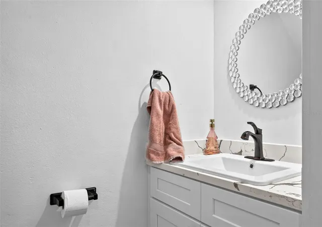 5th image of 7223 Cloister Dr, SARASOTA, FL 34231