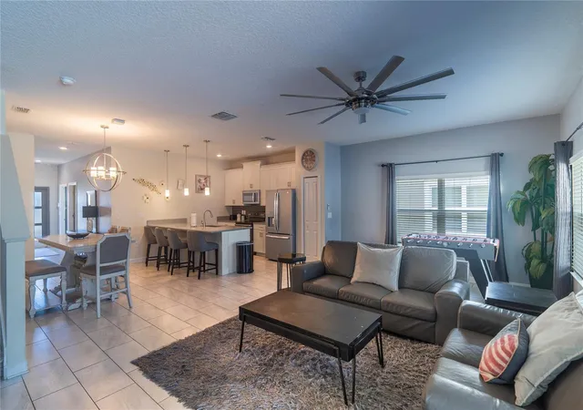 Photo 4 of Townhouse for sale at 230 Ocean Crse Ave, Davenport, FL 33896 | MLS# O6357494 | Listing updated on 2025-11-07
