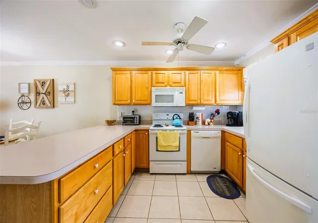 Homes for sale in Fort Myers, FL | 6777 Winkler Rd, Fort Myers, FL 33919