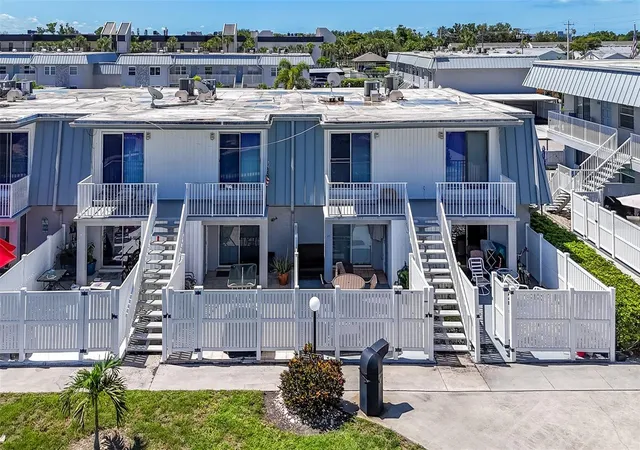 48th image of 6777 Winkler Rd #150, Fort Myers, FL 33919 | MLS# C7517208