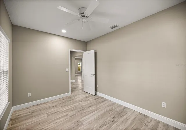 5th image of 2315 Se 31St Pl, Ocala, FL 34471 | MLS# OM712838