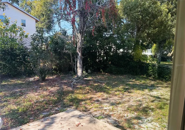 20th image of 1649 E Shangri La Dr, Daytona Beach, FL 32119 | MLS# V4945713