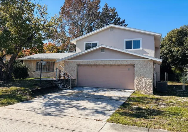 2nd image of 1649 E Shangri La Dr, Daytona Beach, FL 32119 | MLS# V4945713