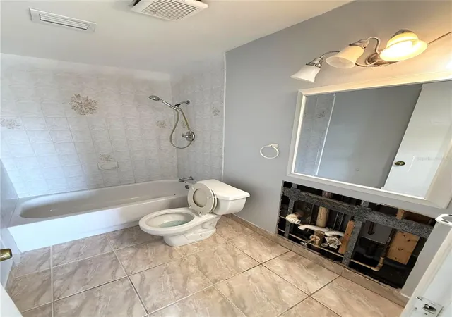 26th image of 9002 Tudor Dr #K201, Tampa, FL 33615 | MLS# O6357756