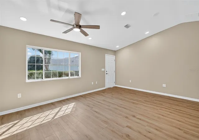 Photo 4 of Single family home for sale at 13520 Se 87Th Cir, Summerfield, FL 34491 | MLS# G5104088 | Listing updated on 2026-09-26