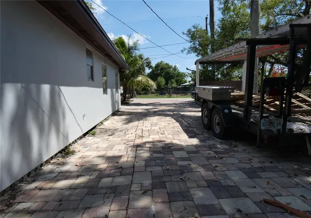 31st image of 3817 Pearl St, Fort Myers, FL 33916 | MLS# C7517233