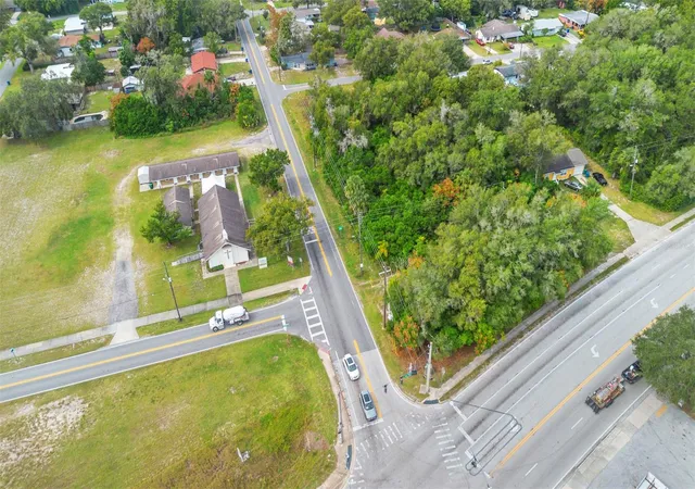 Photo 4 of Land for sale at 905 W Beresford Ave, De Land, FL 32720 | MLS# V4945731 | Listing updated on 2026-09-01