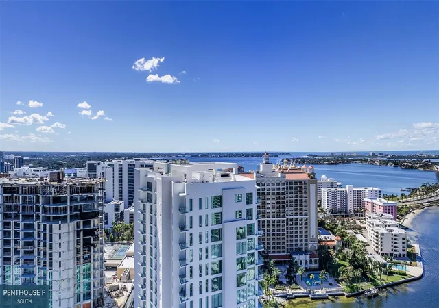 2nd image of 555 Quay Comn #2001, Sarasota, FL 34236 | MLS# A4670930