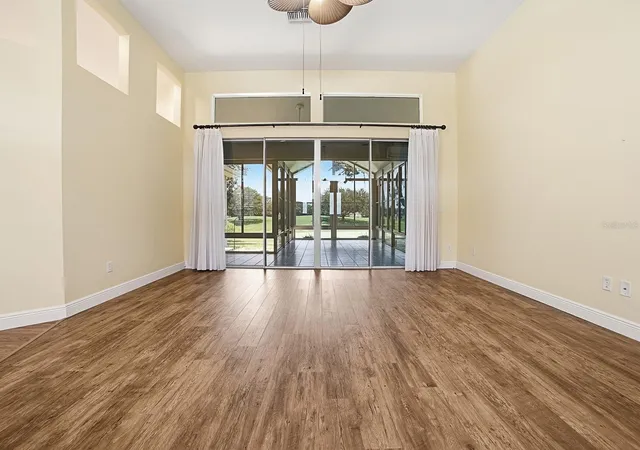4th image of 17627 Se 88Th Covington Cir, The Villages, FL 32162 | MLS# G5104117