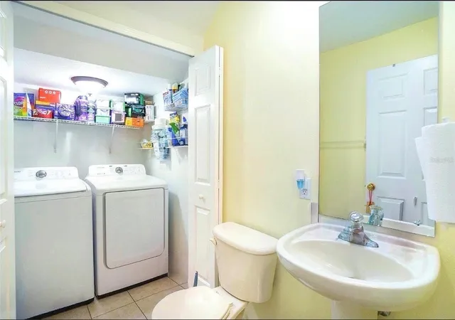 Photo 4 of Townhouse for sale at 3869 Island Wy, Saint Petersburg, FL | MLS# TB8444844 | Listing updated on 2026-10-11