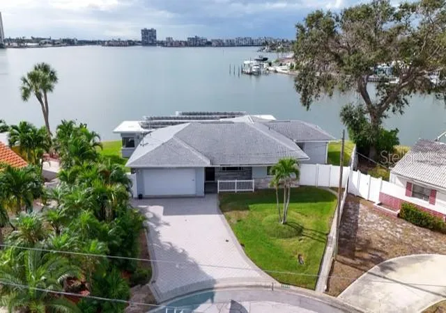 Photo 1 of Single family home for sale at 7800 4Th Ave S, Saint Petersburg, FL 33707 | MLS# TB8444877 | Listing updated on 2026-10-05