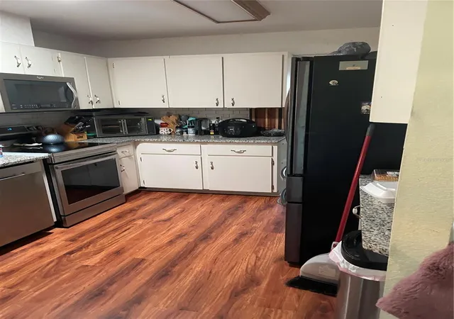 Photo 4 of Single family home for sale at 10967 SW 81st Avenue, Ocala, FL 34481 | MLS# O6358051 | Listing updated on 2025-12-29