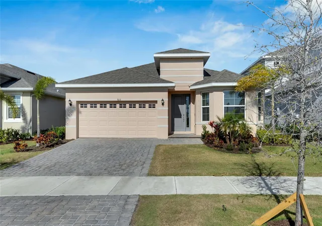 Photo 1 of Single family home for sale at 923 Signet Dr, Apollo Beach, FL 33572 | MLS# TB8445010 | Listing updated on 2026-09-24