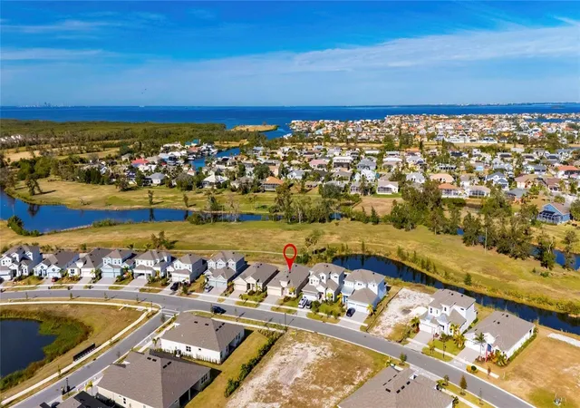 Photo 2 of Single family home for sale at 923 Signet Dr, Apollo Beach, FL 33572 | MLS# TB8445010 | Listing updated on 2026-09-24