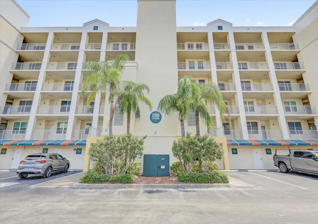 Photo 1 of Condo for sale at 1200 Country Clb Dr #3405, Largo, FL 33771 | MLS# TB8445020 | Listing updated on 2026-08-19