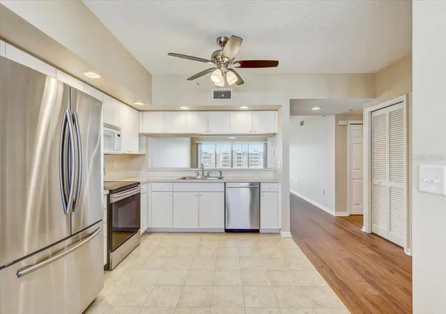 Photo 3 of Condo for sale at 1200 Country Clb Dr #3405, Largo, FL 33771 | MLS# TB8445020 | Listing updated on 2026-08-19