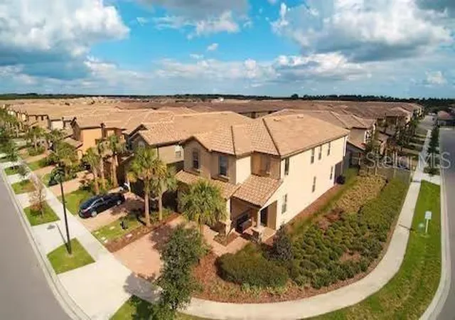 Photo 1 of Single family home for sale at 8956 Rhodes St, Kissimmee, FL 34747 | MLS# O6358195 | Listing updated on 2026-08-19
