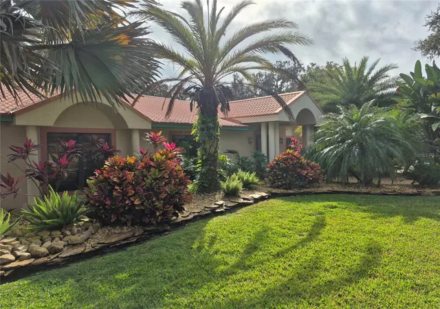 4th image of 4345 Corley Island Rd, Leesburg, FL 34748 | MLS# G5104166