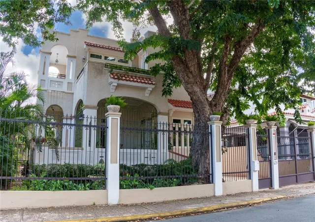 Homes for sale in San Juan, PR | 655 Concordia, San Juan, PR 00907 | MLS# PR9117172