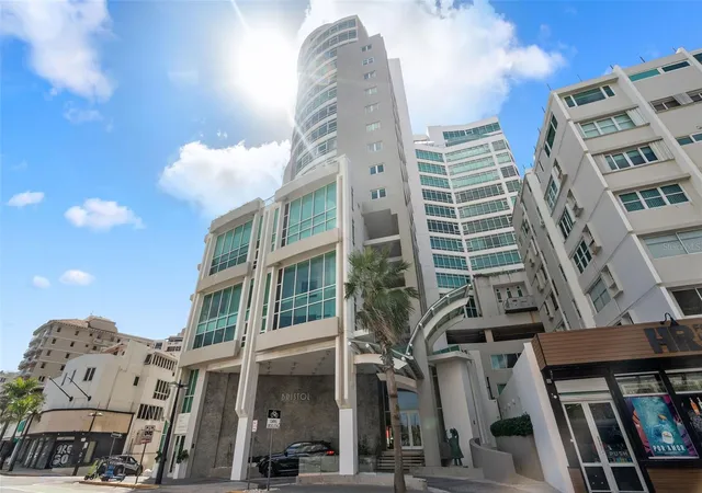 Photo 1 of Condo for sale at 1052 Ashford Ave #9C, San Juan, PR 00907 | MLS# PR9117175 | Listing updated on 2026-06-24