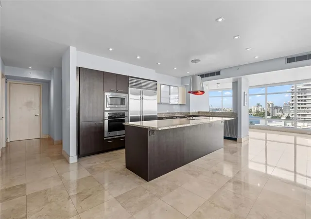 Photo 3 of Condo for sale at 1052 Ashford Ave #9C, San Juan, PR 00907 | MLS# PR9117175 | Listing updated on 2026-06-24