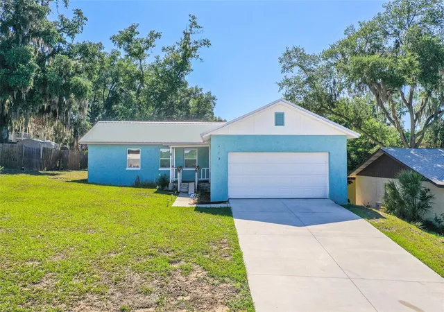 Homes for sale in Lake Wales, FL | 713 Greenleaf Ln, Lake Wales, FL 33853 | MLS# P4936948