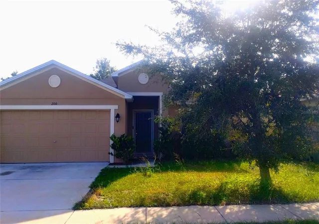 Photo 1 of Single family home for sale at 200 Black Skimmer Ln, Winter Haven, FL 33880 | MLS# L4957126 | Listing updated on 2026-07-15