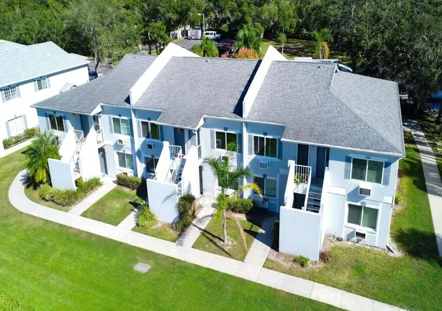 Photo 1 of Condo for sale at 4148 Dolphin Dr #3, Tampa, FL 33617 | MLS# TB8445353 | Listing updated on 2026-09-23