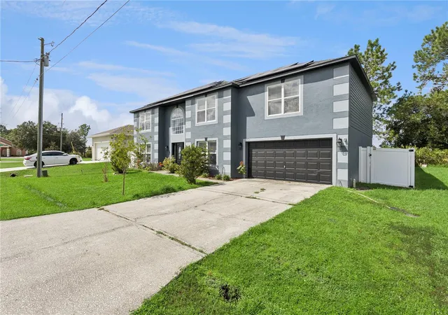 Photo 4 of Single family home for sale at 602 Rosaro Ct, Kissimmee, FL 34758 | MLS# O6358599 | Listing updated on 2026-09-26
