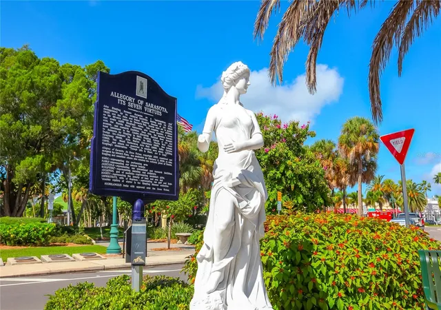 2nd image of 1900 Benjamin Franklin Dr, SARASOTA, FL 34236
