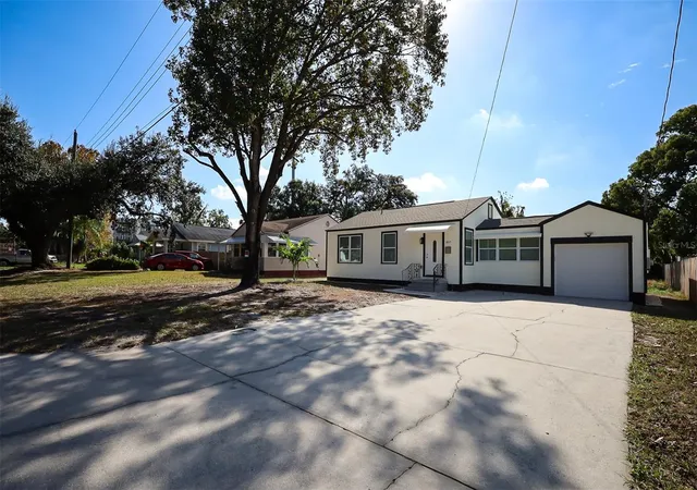 Photo 3 of Single family home for sale at 807 E Norfolk St, Tampa, FL 33604 | MLS# TB8445625 | Listing updated on 2026-10-11